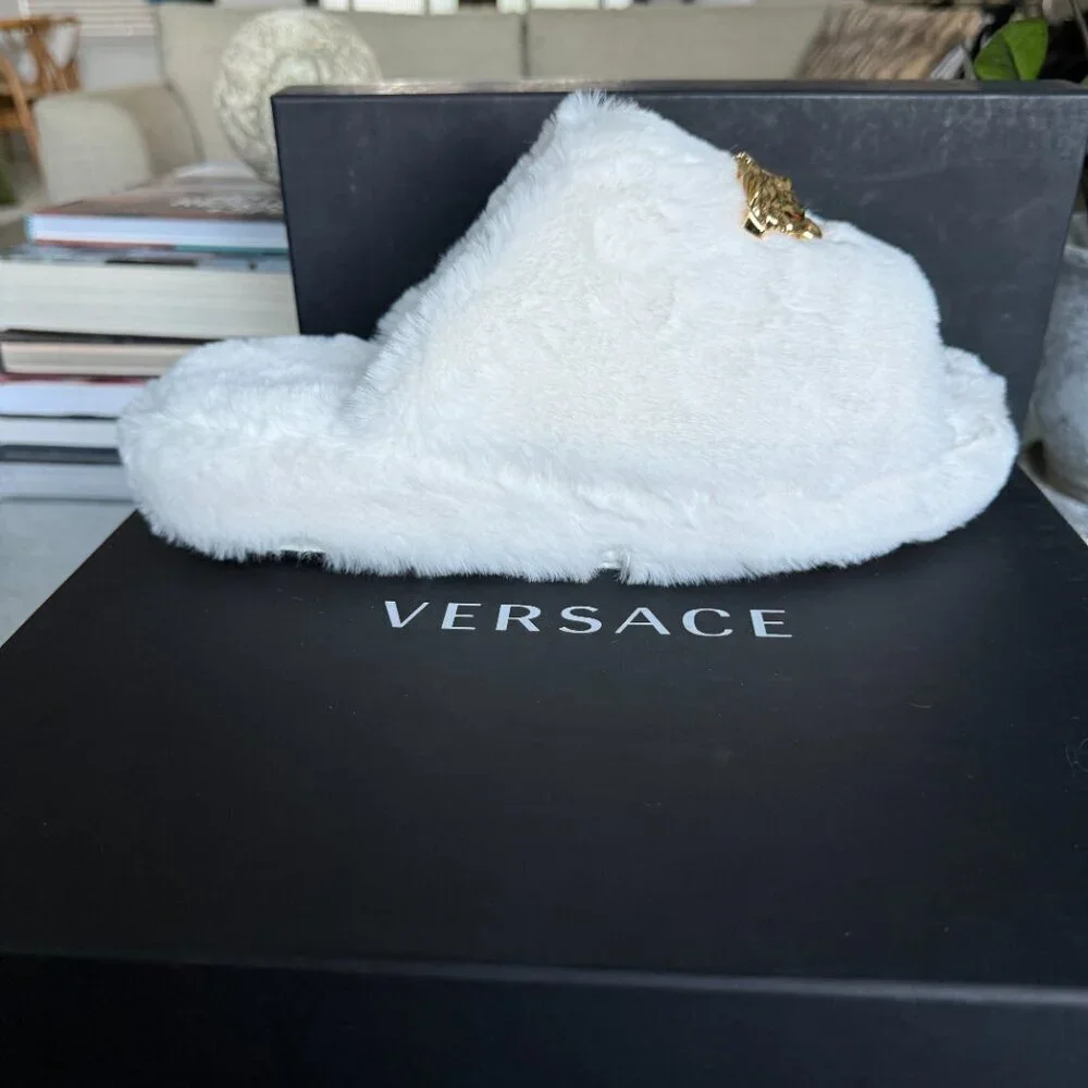 VERSACE Medusa Men's Faux White Slippers,‎ sizes 43